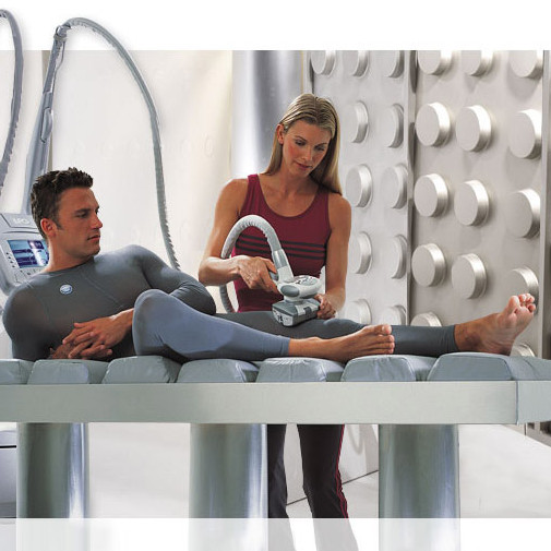 Expert Liposculpting Lipomassage for men
