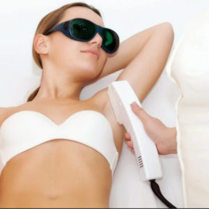 Underarms laser hair removal