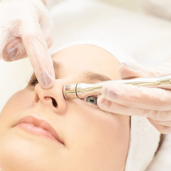 Course of three Diamond Microdermabrasion for face, neck and decollete