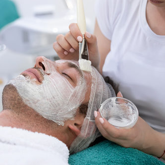 Lactic Acid Peel 15% â six session. Facial cleansing Express Extraction