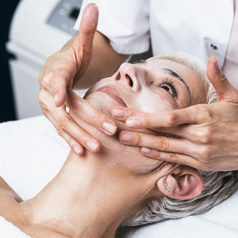 Modified Jessnerâs Peel â three session